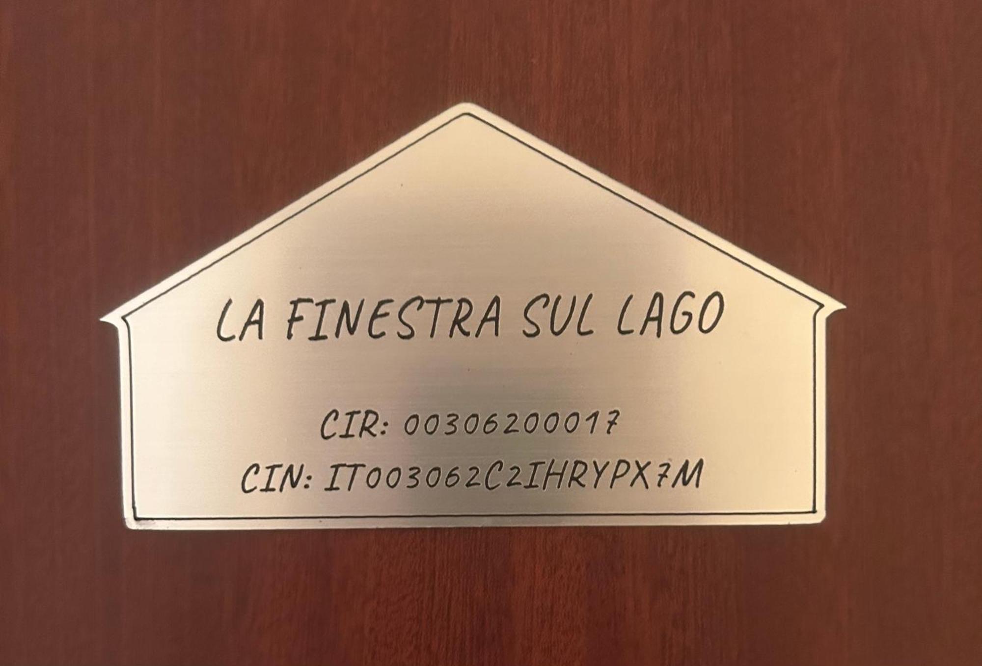 La Finestra Sul Lago ドルメッレット エクステリア 写真